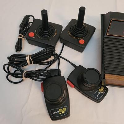 Atari 2600, Atari 400, Games, and Accessories (B1-EL)