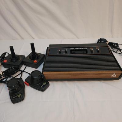Atari 2600, Atari 400, Games, and Accessories (B1-EL)