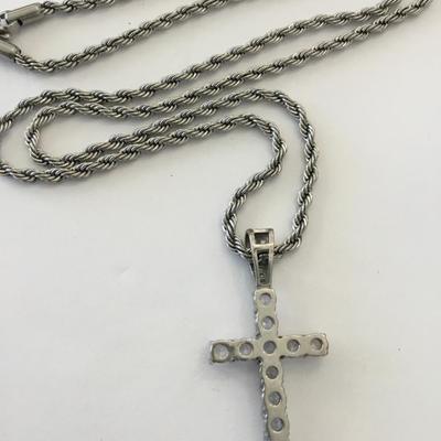 Beautiful rhinestone cross pendant, and very nice chain necklace