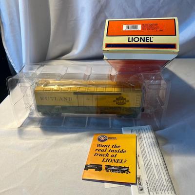 Milwaukee Road, Chicago & North Western O Scale Hoppers, Cabooses & More (LR-RG)