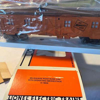 Milwaukee Road, Chicago & North Western O Scale Hoppers, Cabooses & More (LR-RG)