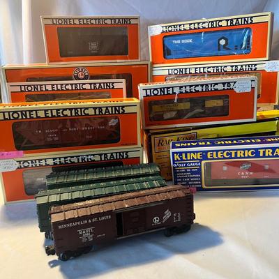 Milwaukee Road, Chicago & North Western O Scale Hoppers, Cabooses & More (LR-RG)