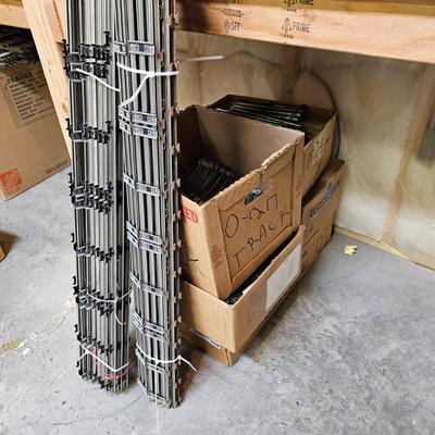 027, O Gauge Sectional Track & More ( W-JS)