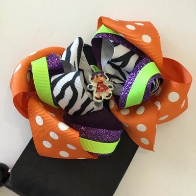 Cute Halloween statement, necklace and hair bow