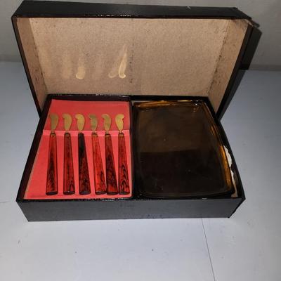 Sale Photo Thumbnail #237: NOS MCM Vintage Lucite Plates Tortoise Set Appetizer Plates & Forks 12 Pcs
All in great condition