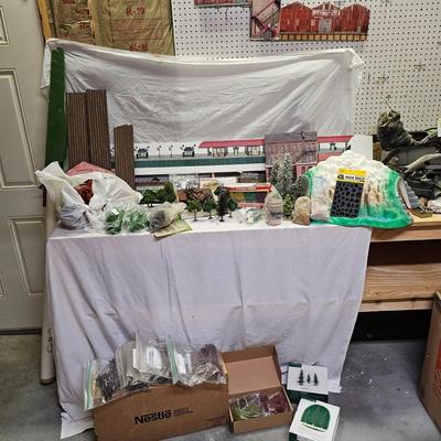 Assortment of Scenery & Supplies (W-JS)