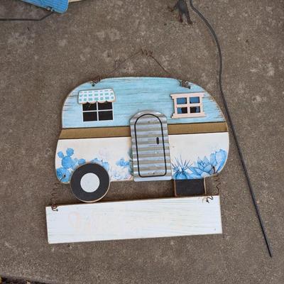 Garden decor
