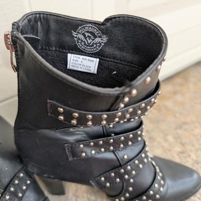 Ladies' shoes size 6