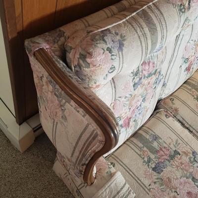 Sale Photo Thumbnail #583