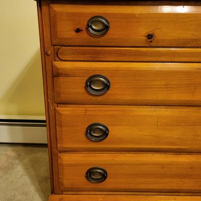 Sale Photo Thumbnail #933