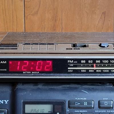 LOT 74X: Pair of Vintage Radios Including Sony Cassette Tape Boombox and G&E Alarm Clock Radio