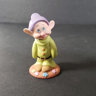 LOT 81X: Vintage Disney Collection; Mickey Mouse Club, Walt Disney World & More