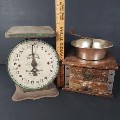 LOT 82: Vintage Kitchen Scale & Coffee Grinder