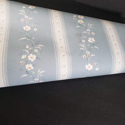 LOT 84X: Vintage Cherry Blossom Bed Tray, Pair of Floral Ceramic Table Lamps & Rolls of Vintage Floral Wallpaper