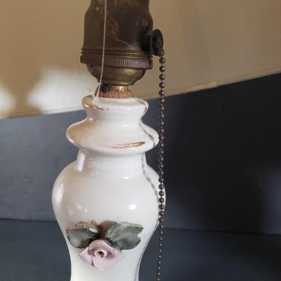 LOT 84X: Vintage Cherry Blossom Bed Tray, Pair of Floral Ceramic Table Lamps & Rolls of Vintage Floral Wallpaper
