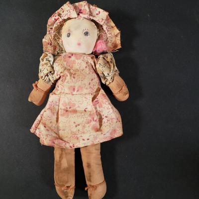 LOT 85X: Vintage HG TOYS Puzzles in a Can and Assorted Dolls