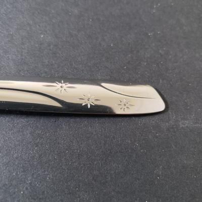 LOT 86: Thor Starlet Starburst Pattern Flatware Stainless Steel