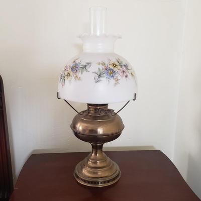 LOT 87X: Antique Brass Rayo Oil Lamp with Glass Shade
