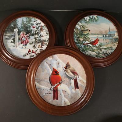 LOT 88X: Collection of Cardinal Themed Collector's Plates Ready to Hang