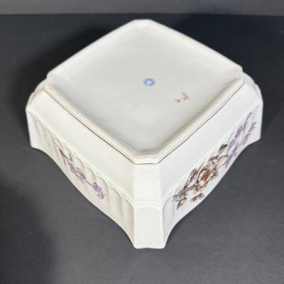 LOT 102D: Antique / Vintage Bavarian Porcelain Marx & Gutherz China Serving Dishes