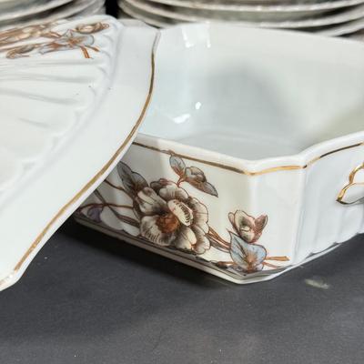 LOT 103D: Antique / Vintage Bavarian Porcelain Marx & Gutherz China Dishes