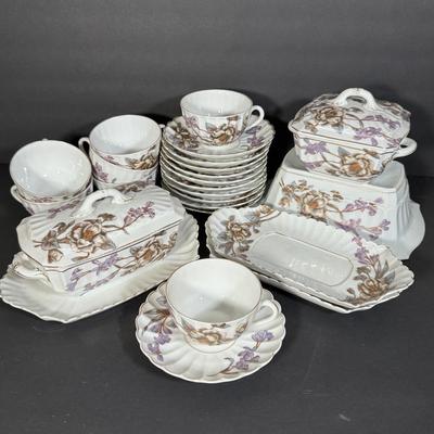LOT 105D: Antique / Vintage Bavarian Porcelain Marx & Gutherz China Dishes