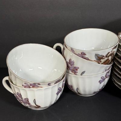 LOT 105D: Antique / Vintage Bavarian Porcelain Marx & Gutherz China Dishes