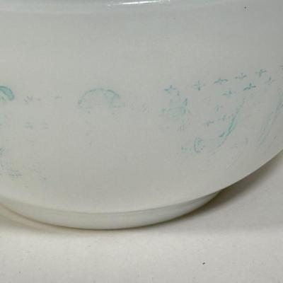 LOT 106D: 1960s MCM Inland Glass Around the Clock Atomic Snowflake Casserole Dish w/ Collection of Pyrex & More: Gold Pinecone...
