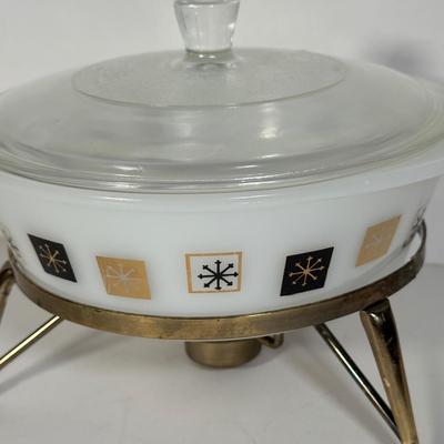 LOT 106D: 1960s MCM Inland Glass Around the Clock Atomic Snowflake Casserole Dish w/ Collection of Pyrex & More: Gold Pinecone...