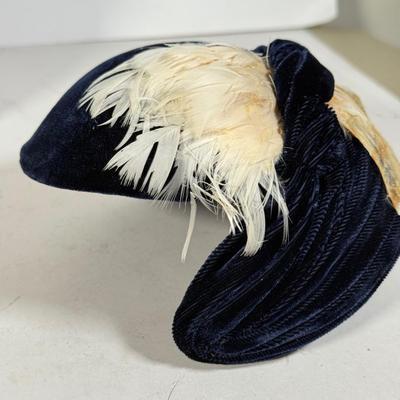 LOT 113D: Vintage Pillbox Hat & Beautiful Fascinators
