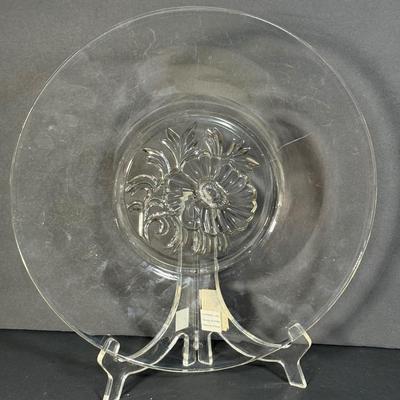 LOT 114K: Floral Glass Platter & Vintage Milk Glass Collection