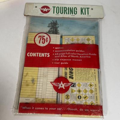 LOT 116D: Collection of Souvenir Plates, Wooden Plate Frames, Tasco Binoculars in Box & Vintage 1960s "Touring Kit"