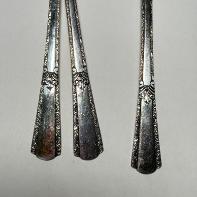 LOT 117D: William Rogers Sectional International Silver Plate Flatware Set