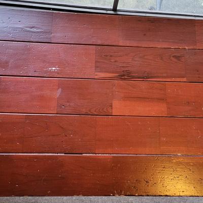LOT 126P: Long Redwood Picnic Table with Four Bench Chairs