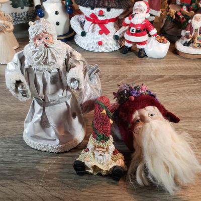 LOT 131X: Huge Assortment of Vintage Christmas Decor