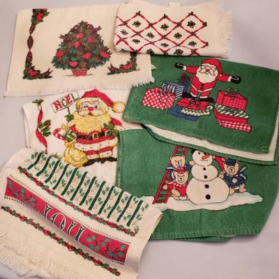 LOT 137L: Huge Lot of Vintage Tablecloths for Every Occasion & Holiday Kitchen Towels