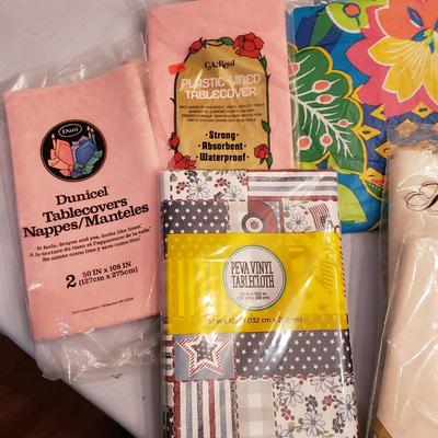 LOT 137L: Huge Lot of Vintage Tablecloths for Every Occasion & Holiday Kitchen Towels