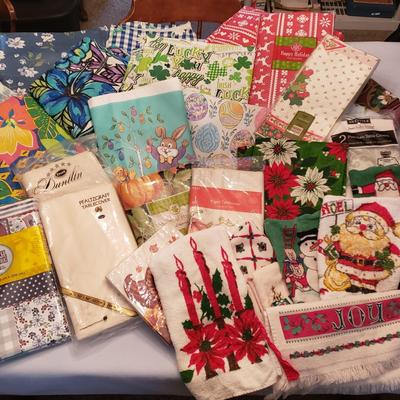 LOT 137L: Huge Lot of Vintage Tablecloths for Every Occasion & Holiday Kitchen Towels