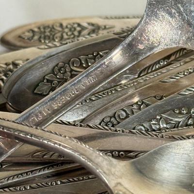 LOT 141D: Tarnish Proof Flatware Box w/ Collection of Silverplated Flatware
