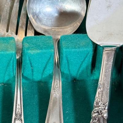 LOT 141D: Tarnish Proof Flatware Box w/ Collection of Silverplated Flatware