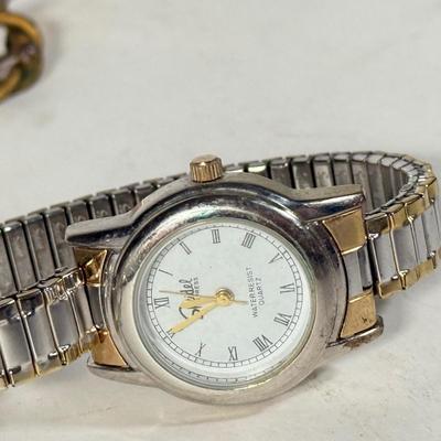 LOT 144D: Vintage Ladies' Watches: Spidel & Colomby