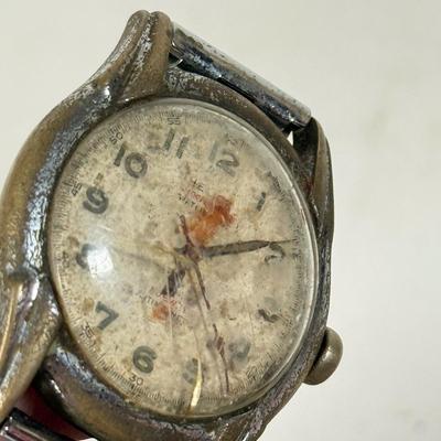 LOT 145D: Vintage Men's Watches: Timex w/ Box, Bulova & Helios