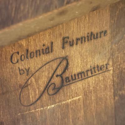 LOT 147B: Vintage Colonial Furniture by Baumritter Lazy Susan Rotating Table w/ Working Brass Lamp