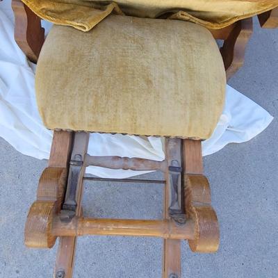 Sale Photo Thumbnail #36: Nailheads with original fabric, complete and in very fine shape, collectors piece of great value.