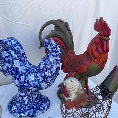 Sale Photo Thumbnail #182: Lot of 8 rooster/chicken sculptures in a variety of sizes. 4 are plaster/pottery, 4 are metal. Great variety for a chicken lover!