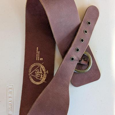 Ladies' belts