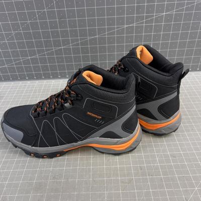 Tamarack Men's Hiking Boot Sz. 9