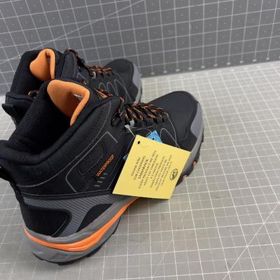 Tamarack Men's Hiking Boot Sz. 9