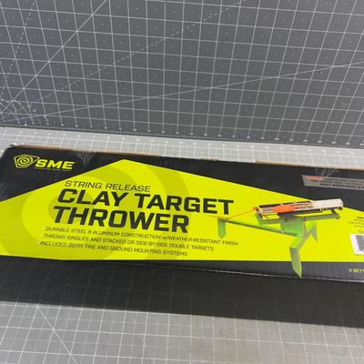Clay Target Thrower 