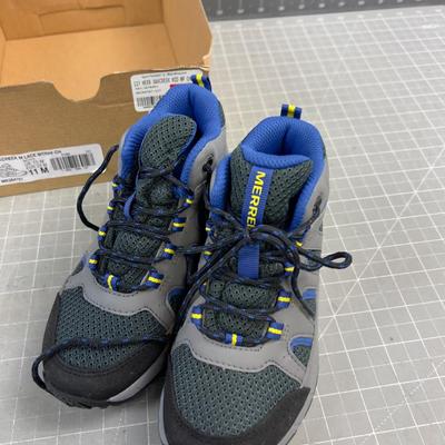 Merrell Oakcreek Lace Up Children's Shoes Sz. 11